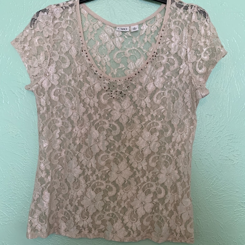Women’s lace blouse size XL